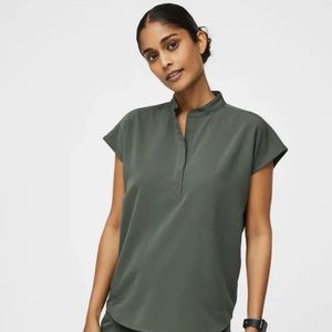 FIGS Technical Collection Rafaela Oversized Moss Scrub Top Size XL
